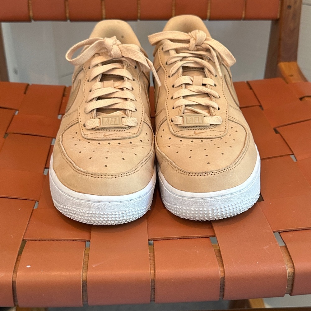 Unisex Nike Air Force 1 Low Premium in Vachetta Tan Leather - Women’s Size 8